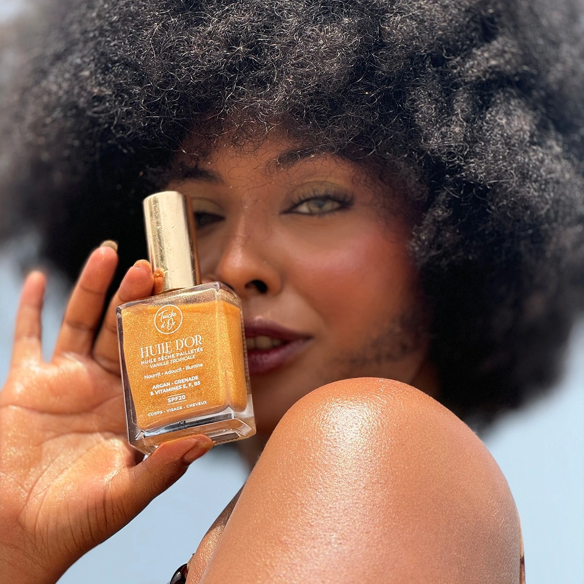 HUILE D’OR — HUILE SÈCHE PAILLETÉE2 HUILE D’OR — HUILE SÈCHE PAILLETÉE2