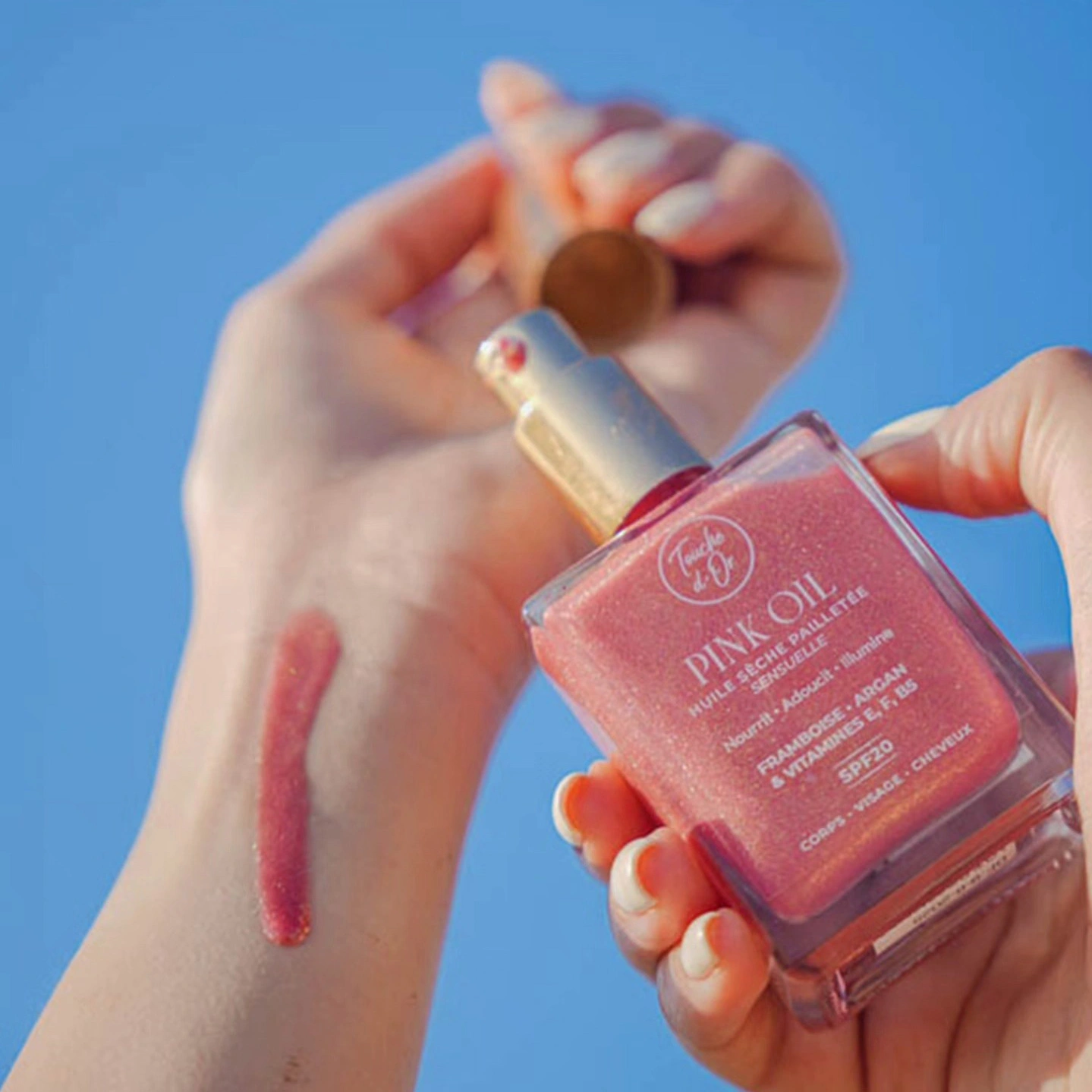 PINK-OIL-—-HUILE-SÈCHE-PAILLETÉE-50ML PINK-OIL-—-HUILE-SÈCHE-PAILLETÉE-50ML